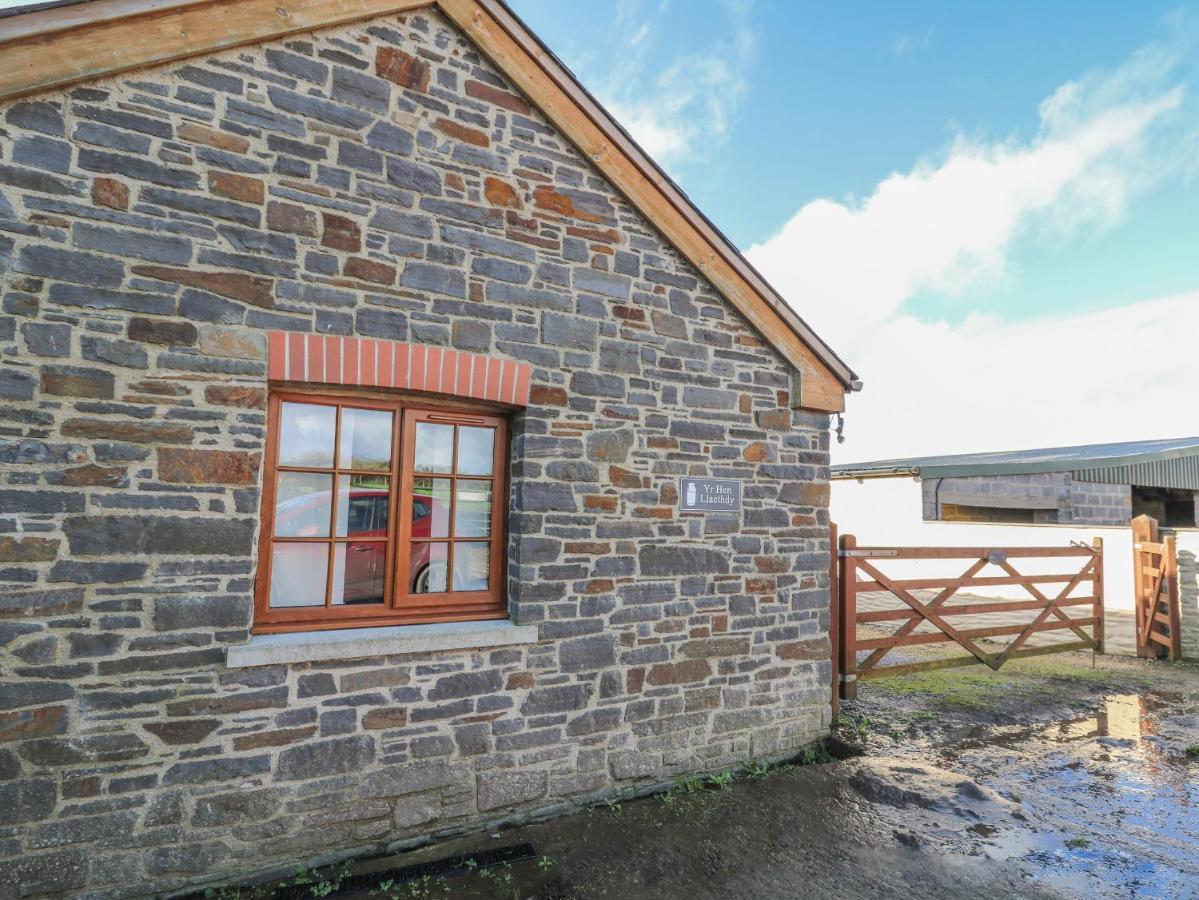 TroedyraurYr Hen Llaethdy别墅 外观 照片